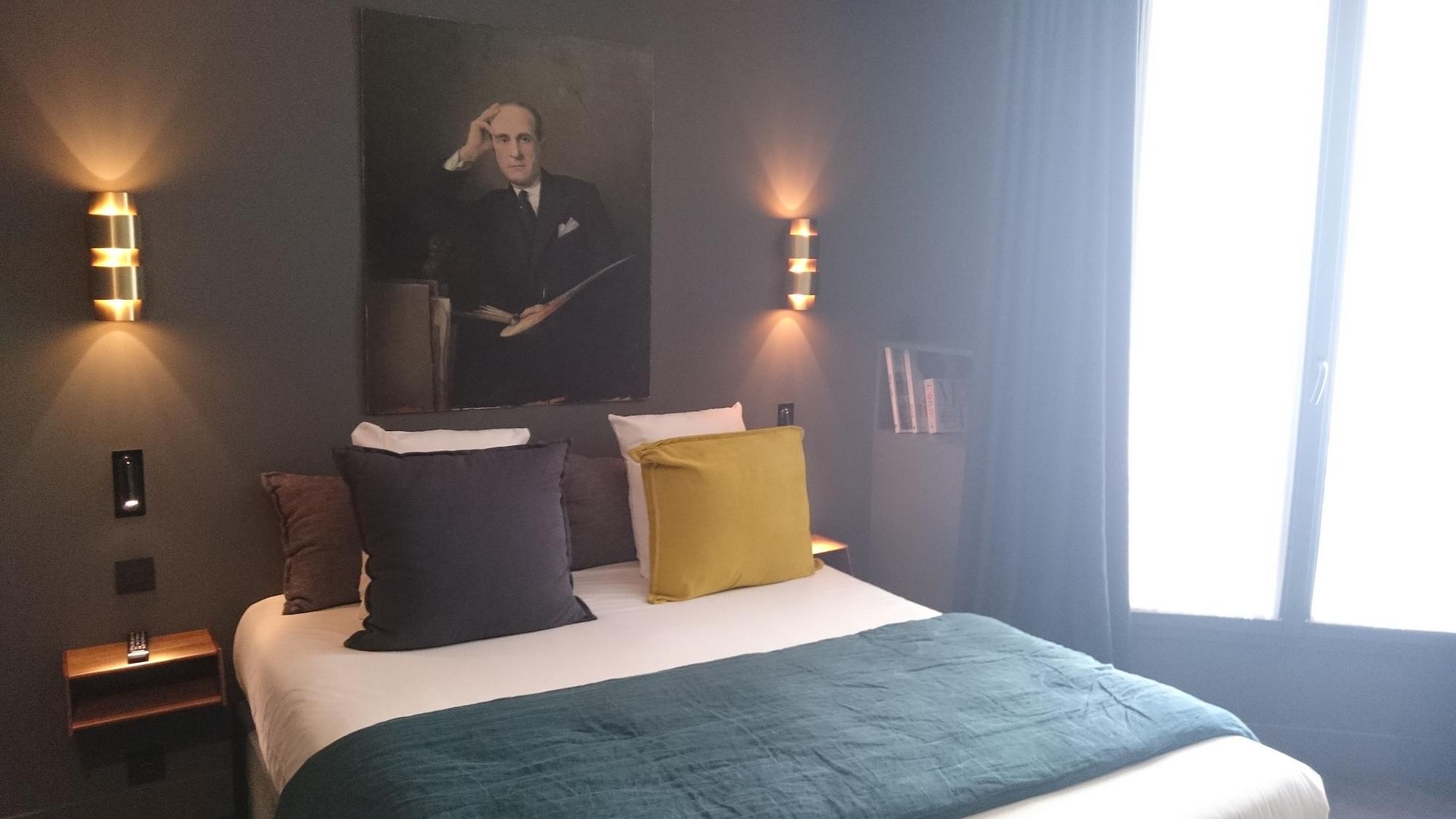 Coq Hotel Paris Bagian luar foto